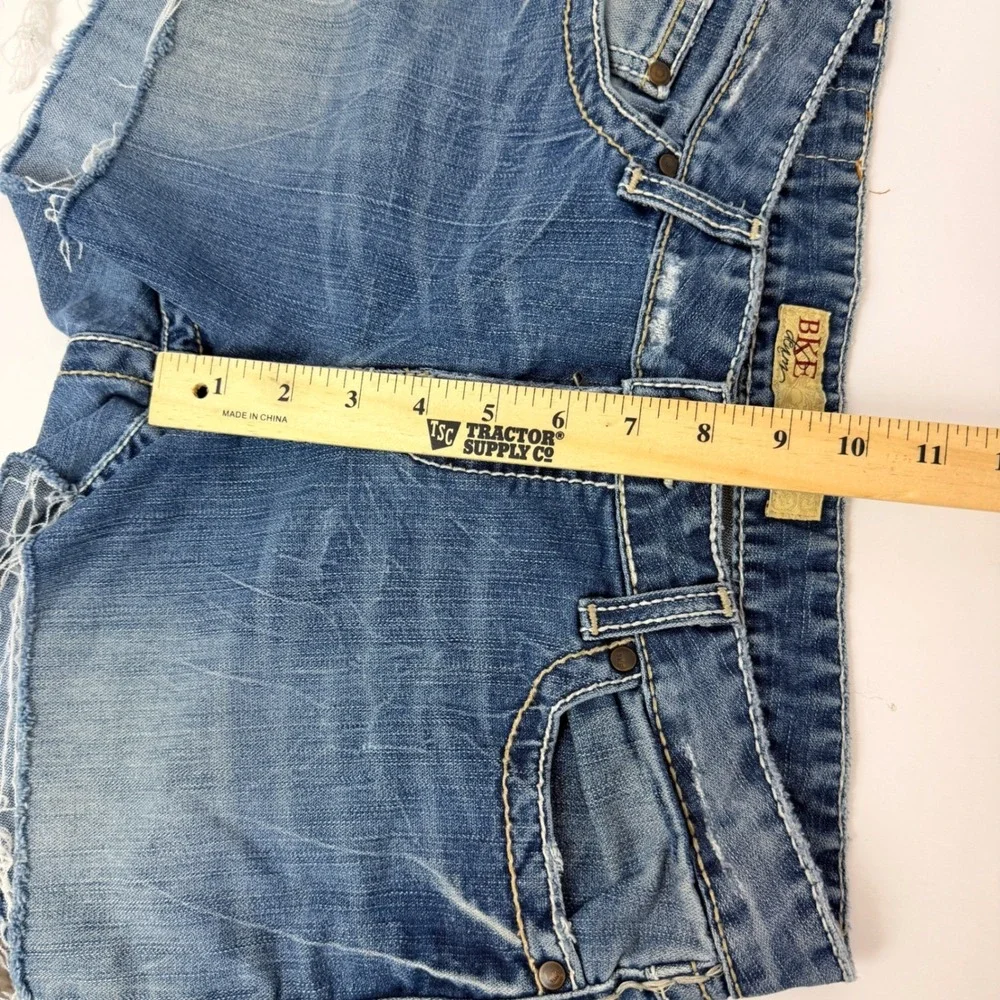BKE Kate Denim Shorts Womens 30 Distressed Low Rise Cutoff Jean Shorts‎